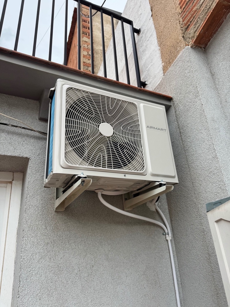 Outdoor unit on the façade