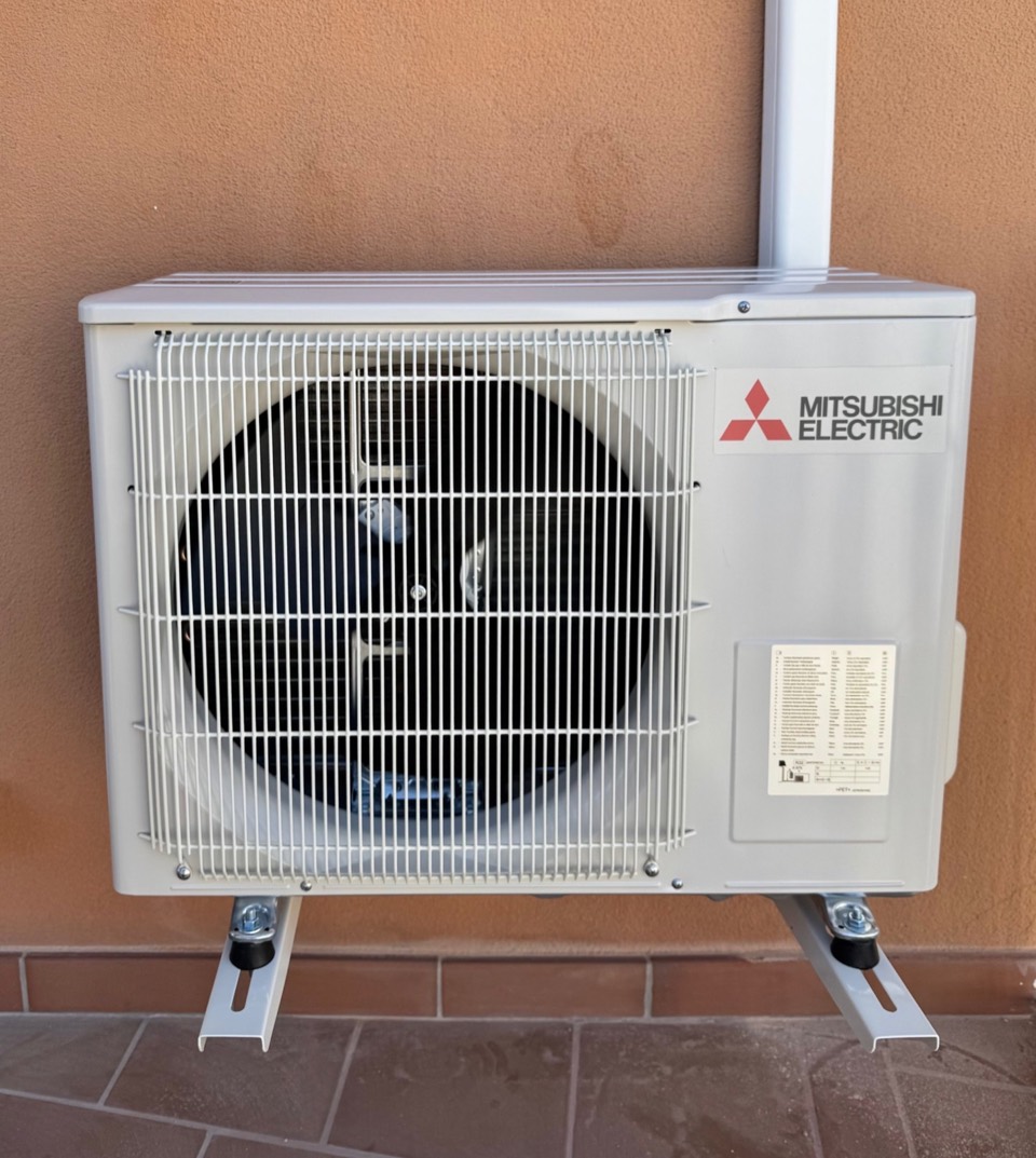 Mitsubishi Electric outdoor unit
